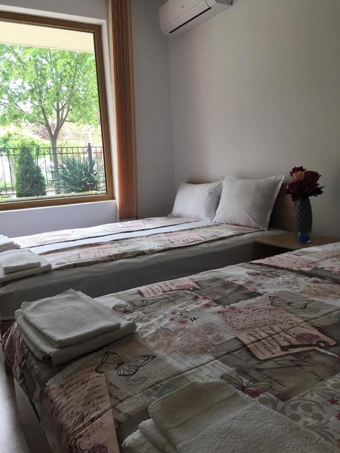Villa Rossa Apartments Ravda Eksteriør bilde